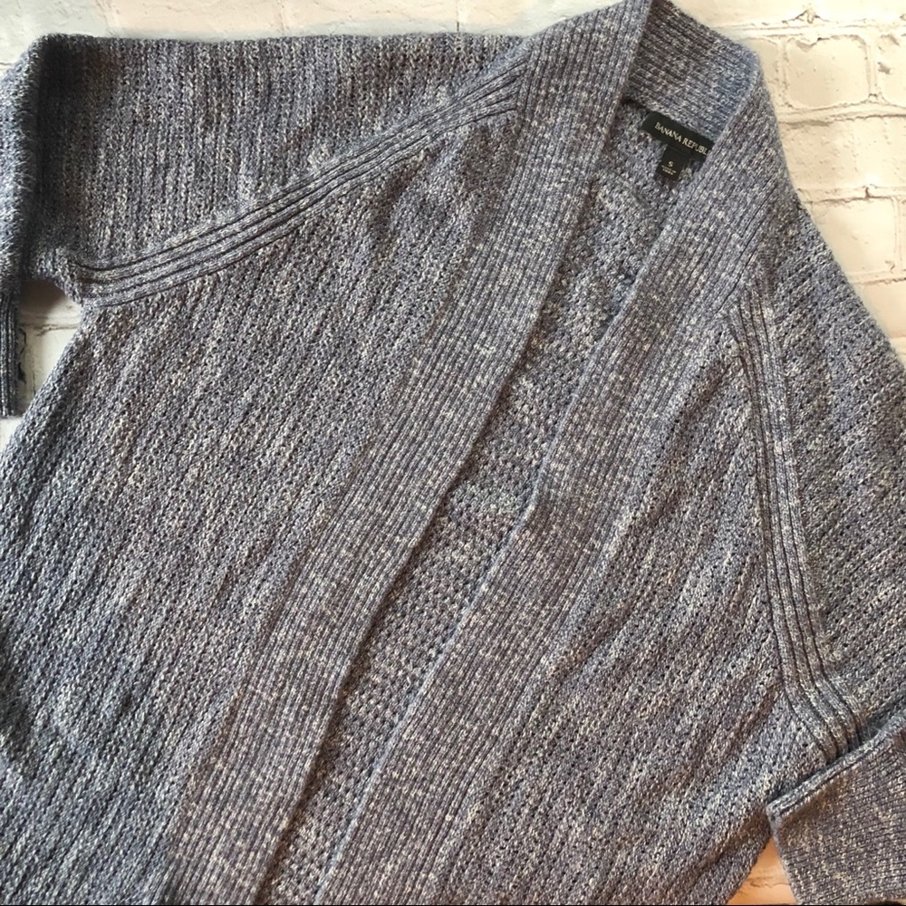 Banana Republic Cardigan size Small